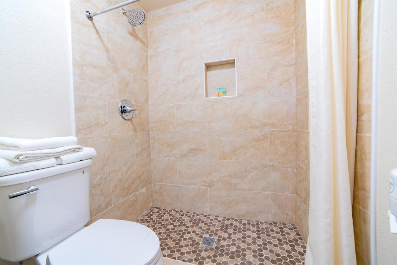 Turlock Inn Luaran gambar